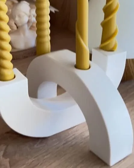 Qirinj blete spirale në mbajtëse jesmoniti